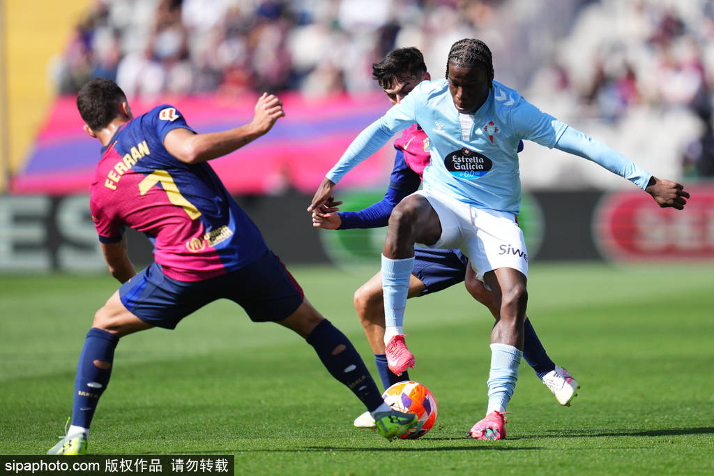 巴萨引援再遭重击！西甲主席特巴斯公开警告：不达标就别想买人